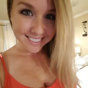 Meet your Posher, Lindsey